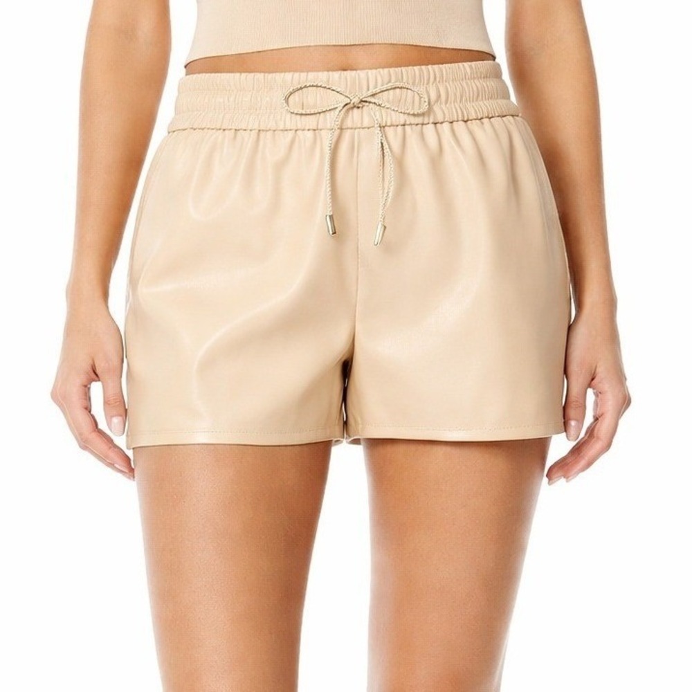 Alice + Olivia Ludlow Faux Leather Shorts in Almond Drawstring Size Small